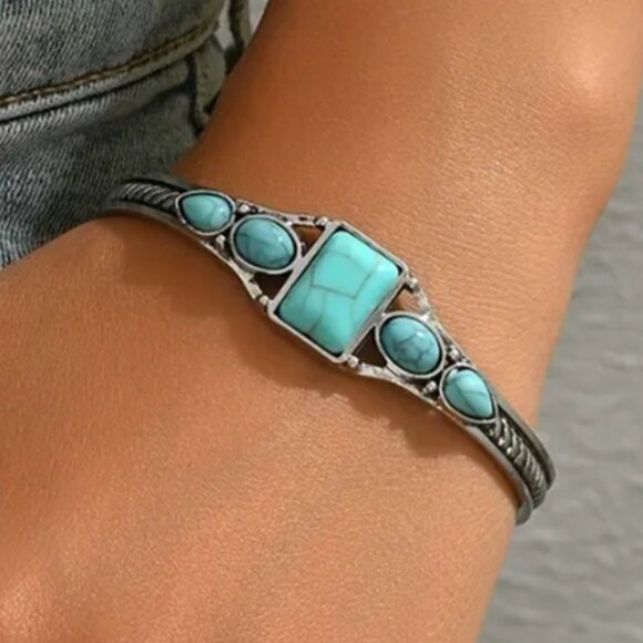 Southwest Bohemian Style Synthetic Turquoise & Silver Plated Bracelet - Picture 3 of 3